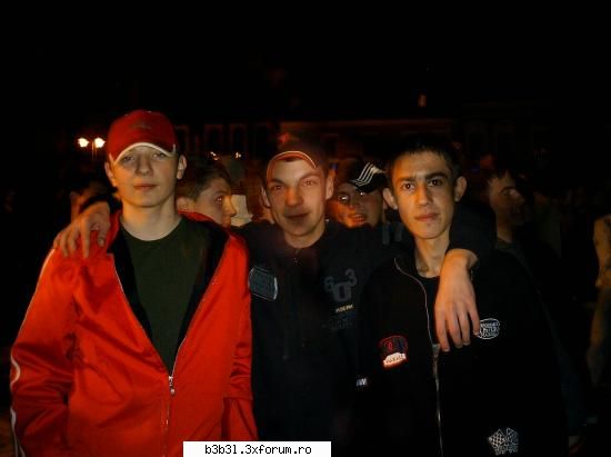 Marius - Just_Me - Eu cu prietenii mei la concert de ZILELE - Operatorii canalului #b3b3l